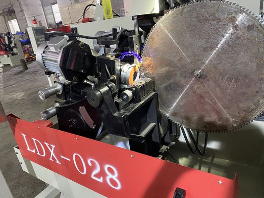 LDX-028A 전체 CNC 원형 톱 블레이드 이중 썰매 머리 측면 썰매 기계 도매